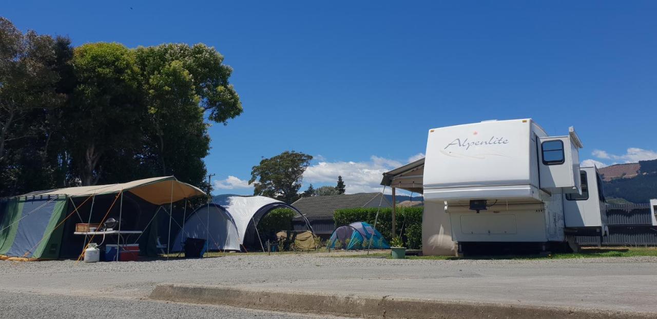 Richmond Holiday Park Экстерьер фото